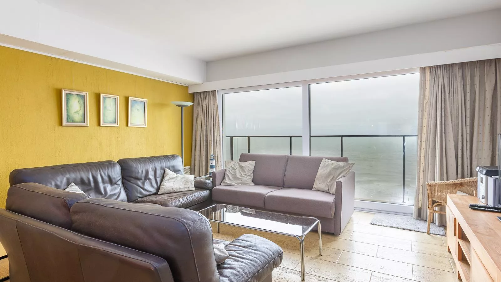 Sydney - 0902 + park. KTY250