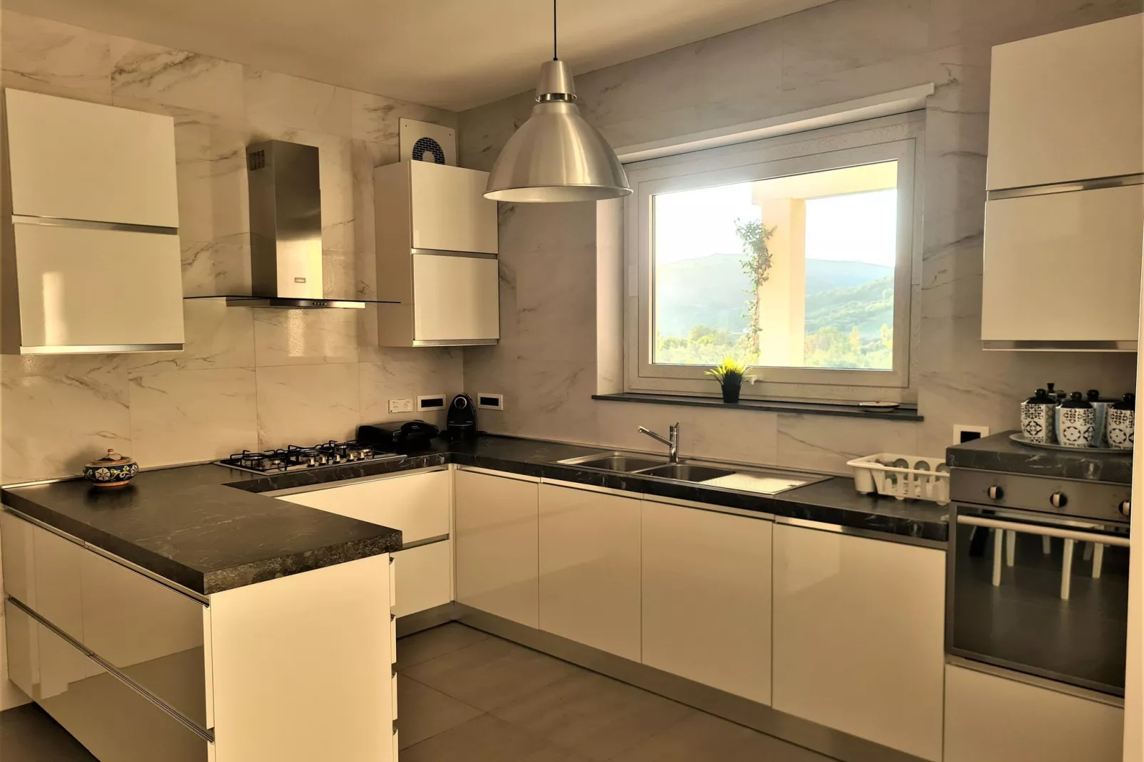 Villa Leonforte-Kitchen