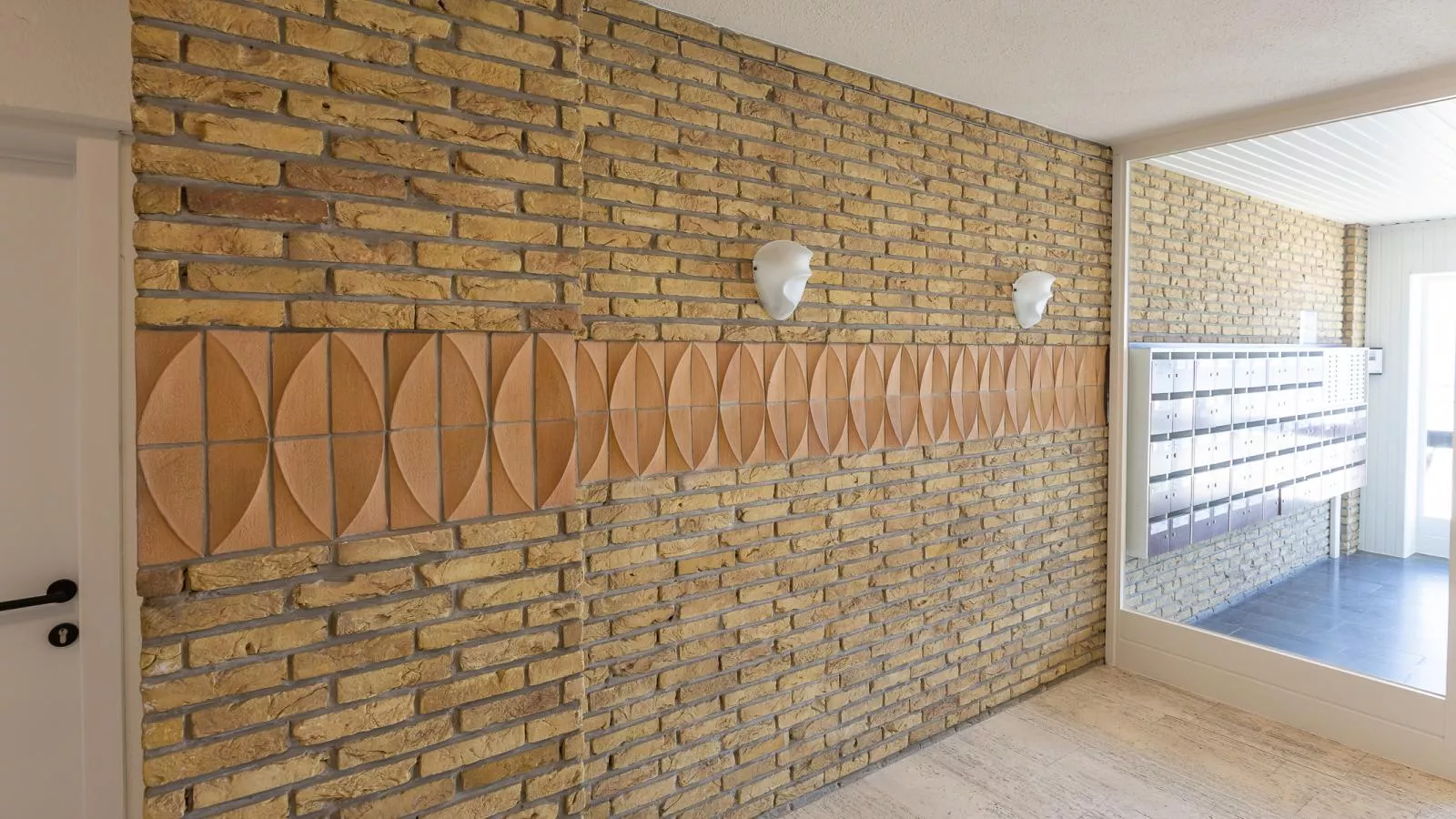 2000 - 0302 + park. 3