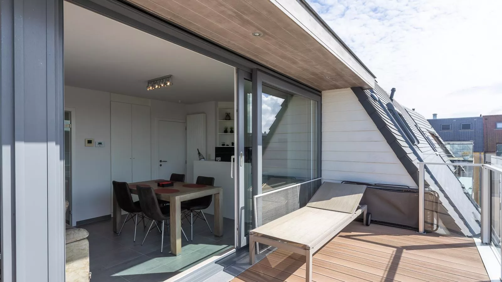 Emily - 0401 + park.