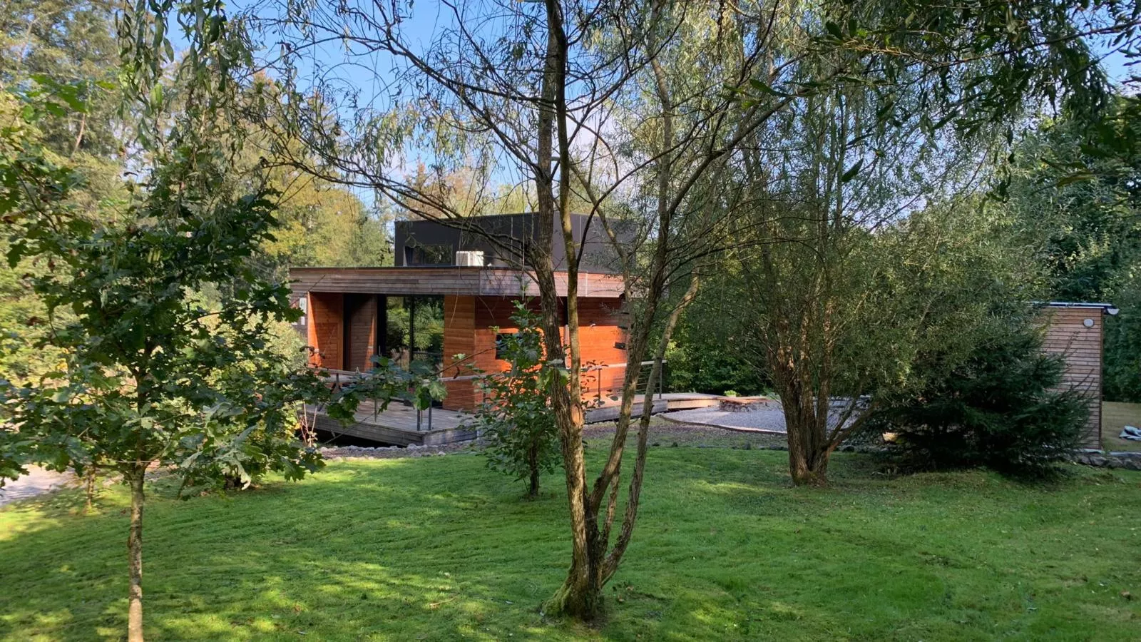 Bois Joli-Gardens in summer