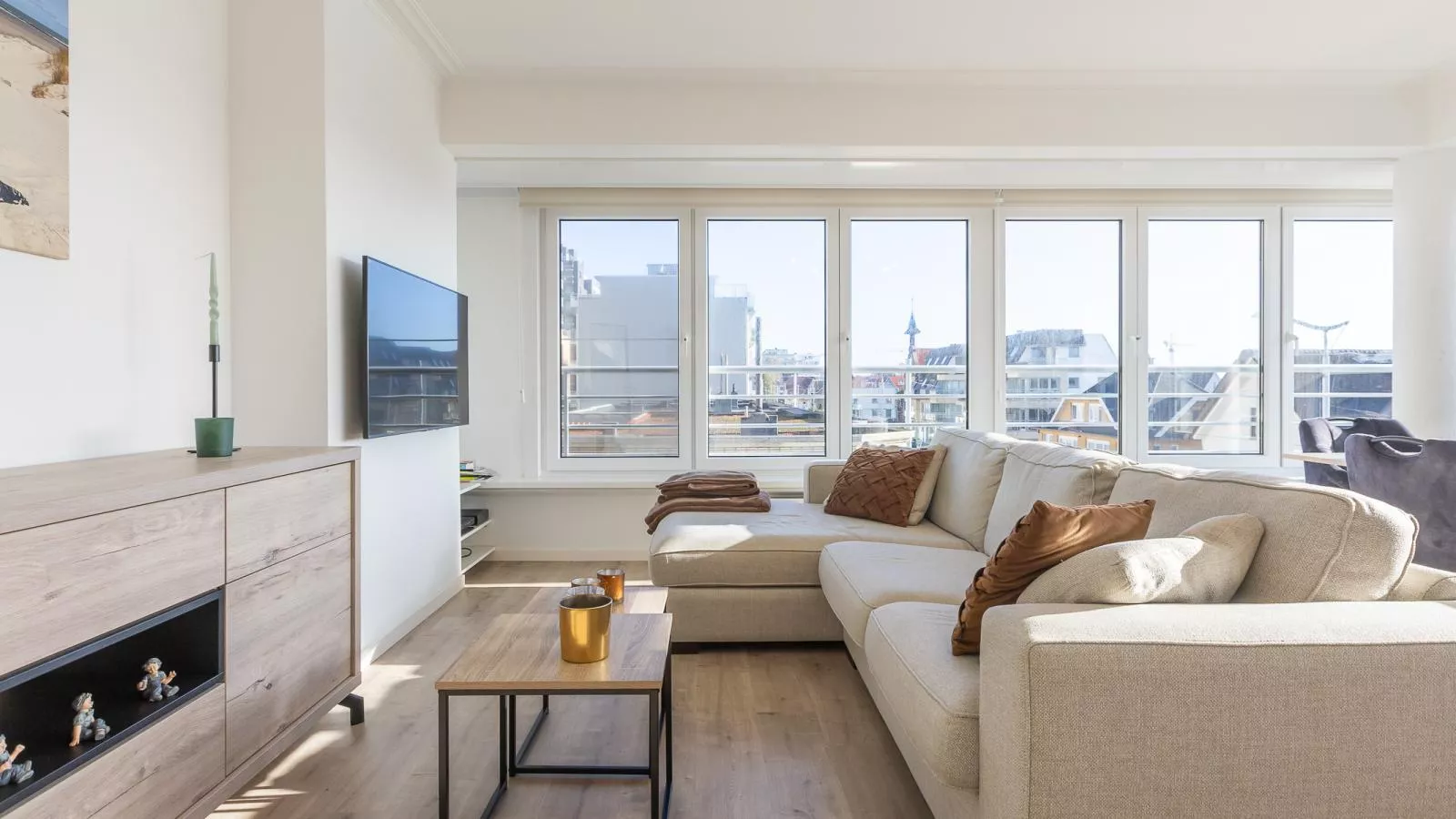 Rapallo III - 0202-Living room