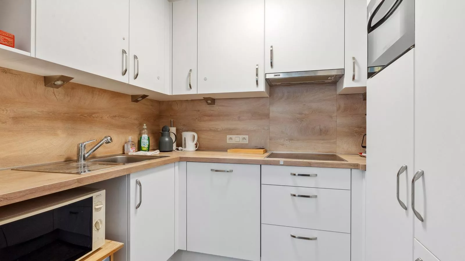 Mare Nostrum  - 1G-Kitchen