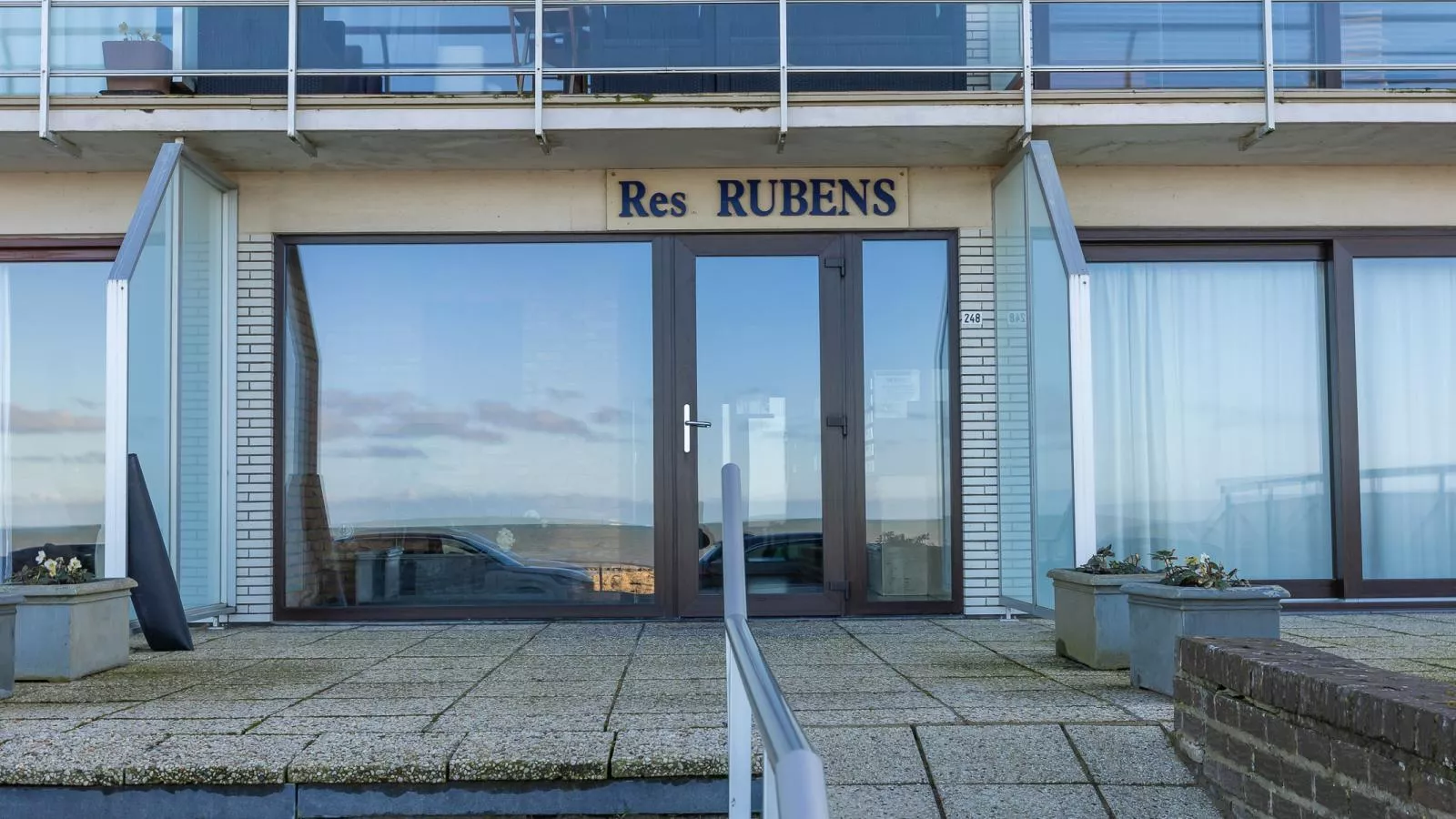 Rubens - 0602-Hall & reception