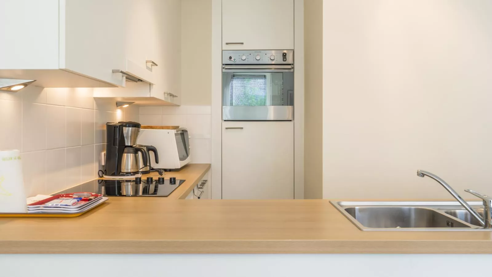 Ensor II - 0201-Küche