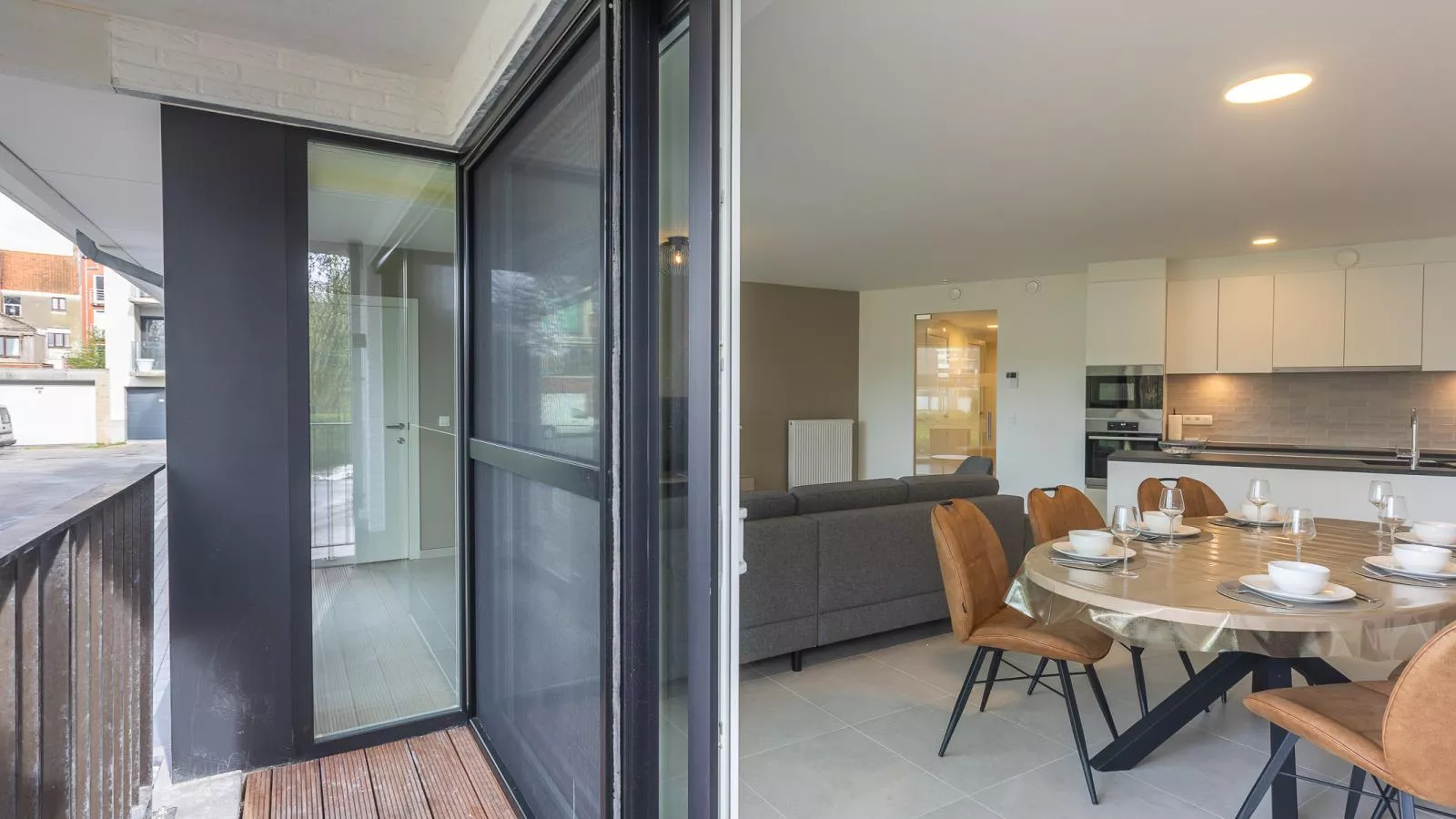 Green Lane The Park - 0004 + box 41-Terrace balcony