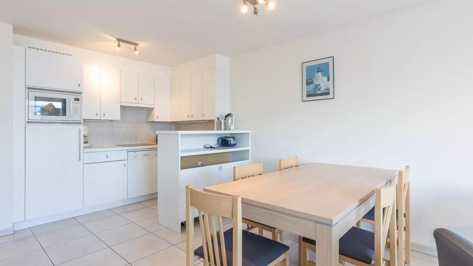 Viking - 0508-Kitchen