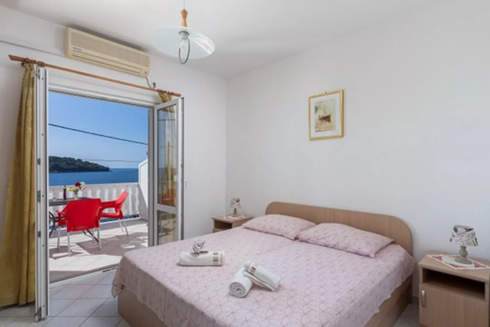 House Rašica - One Bedroom Apartment with Terrace and Sea view (2)-Bedroom