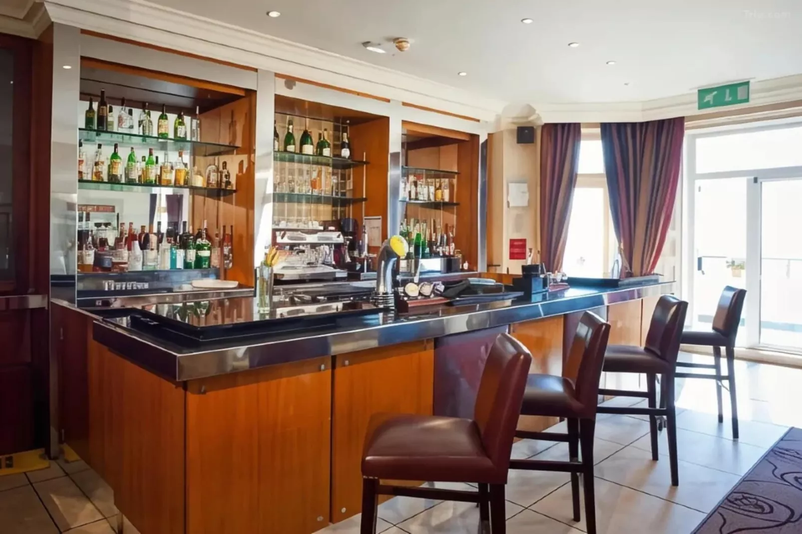 Classic Single Room-Dining room