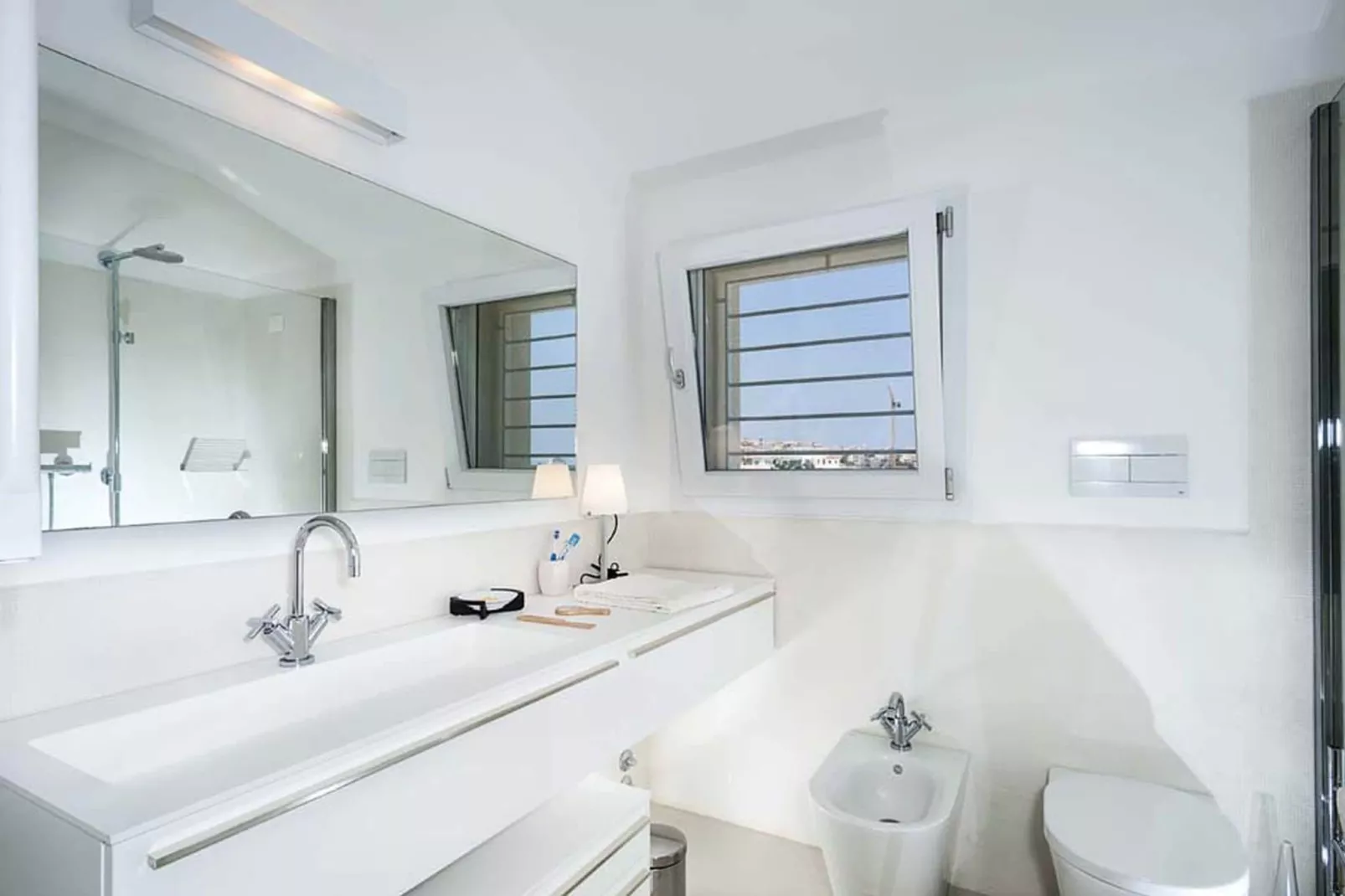 Capo Passero Otto-Bathroom