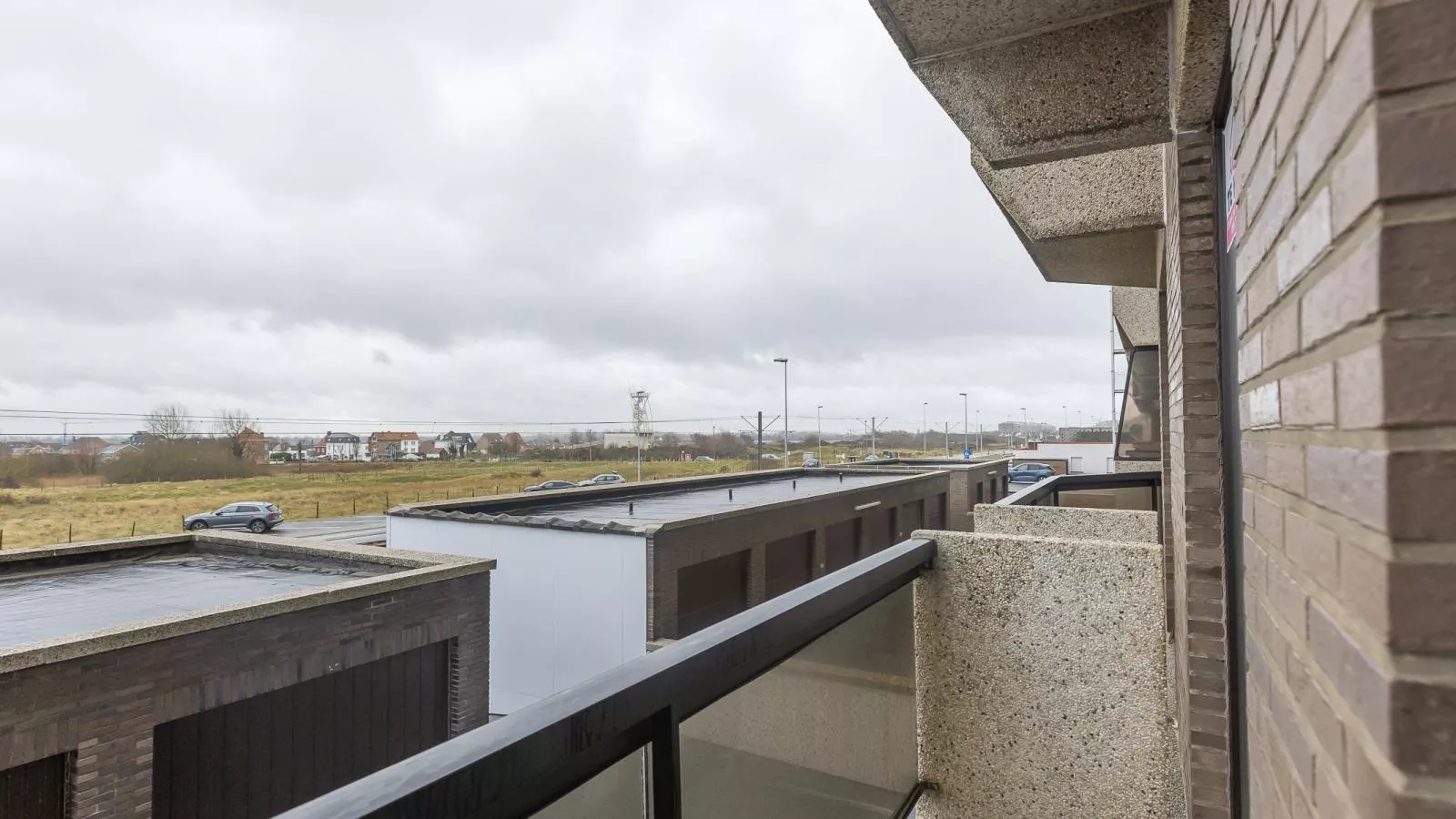 Espace II - 0102 + box 2 (Magnum)-Im Freien