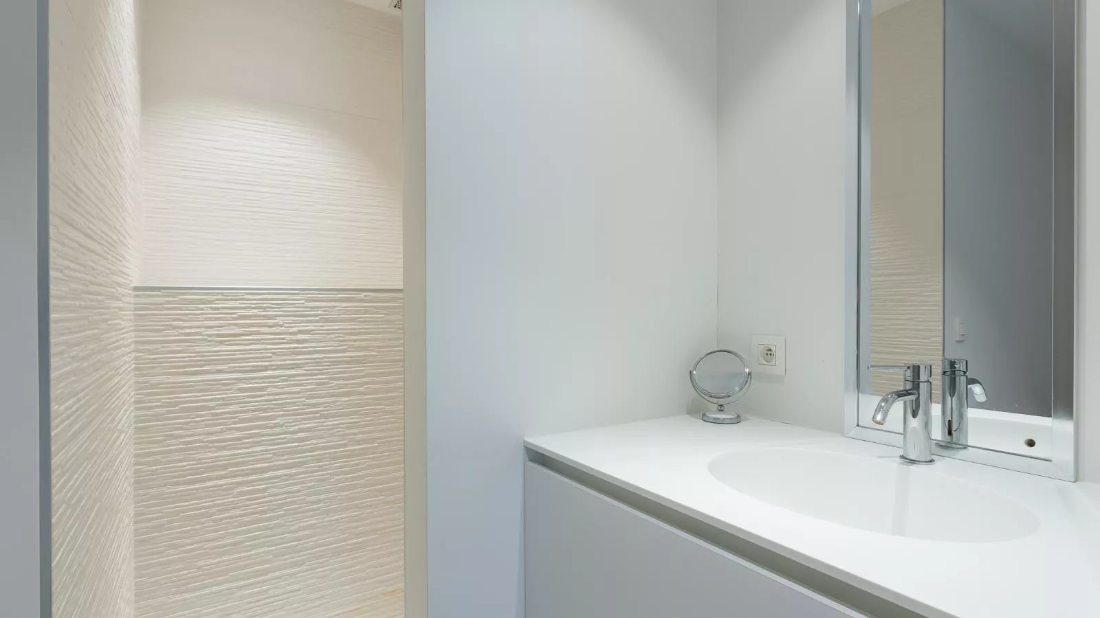 Manager  - 0509 + box 39 (Green Garden)-Badezimmer