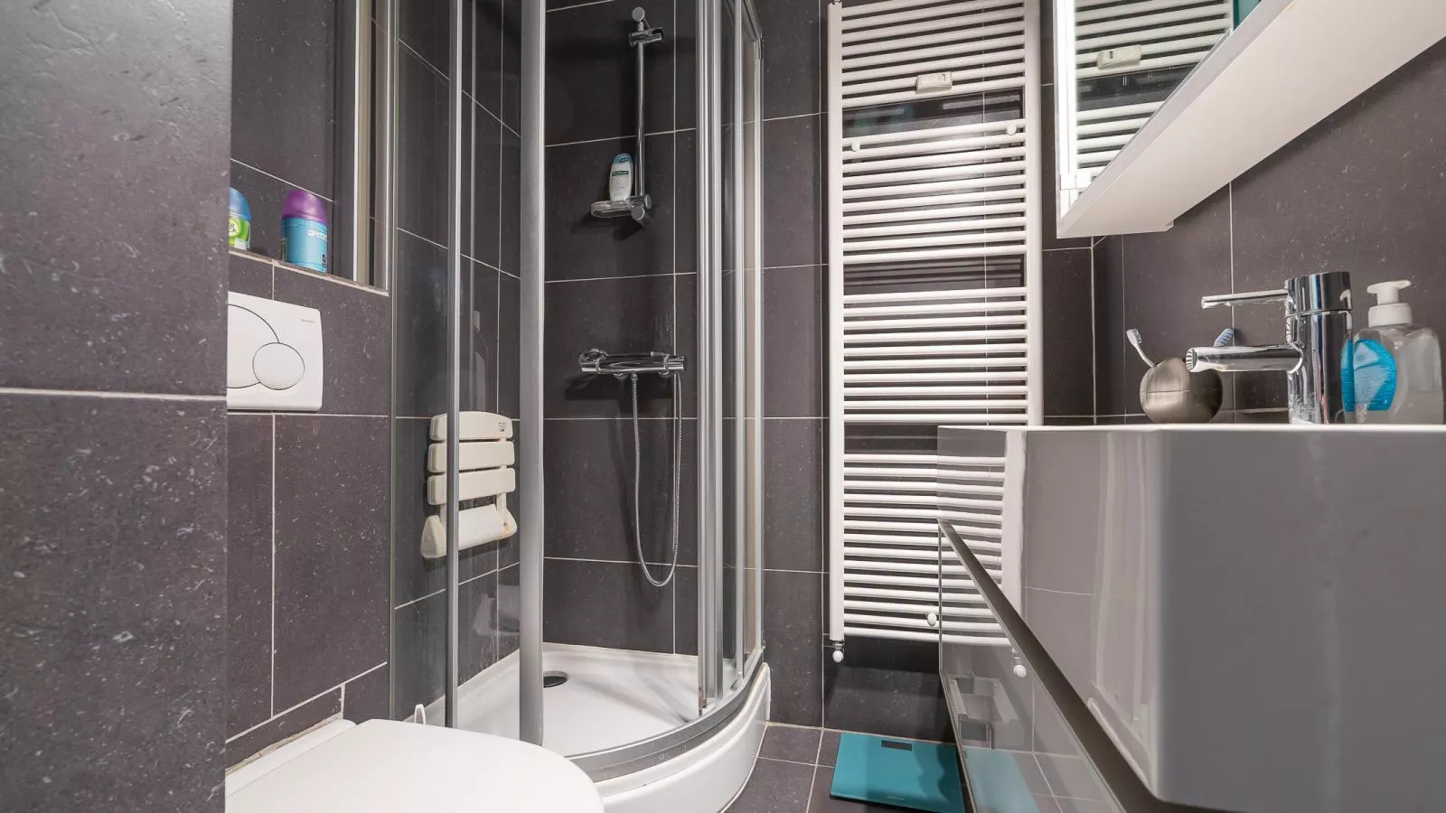 Northland - 0302 -Bathroom