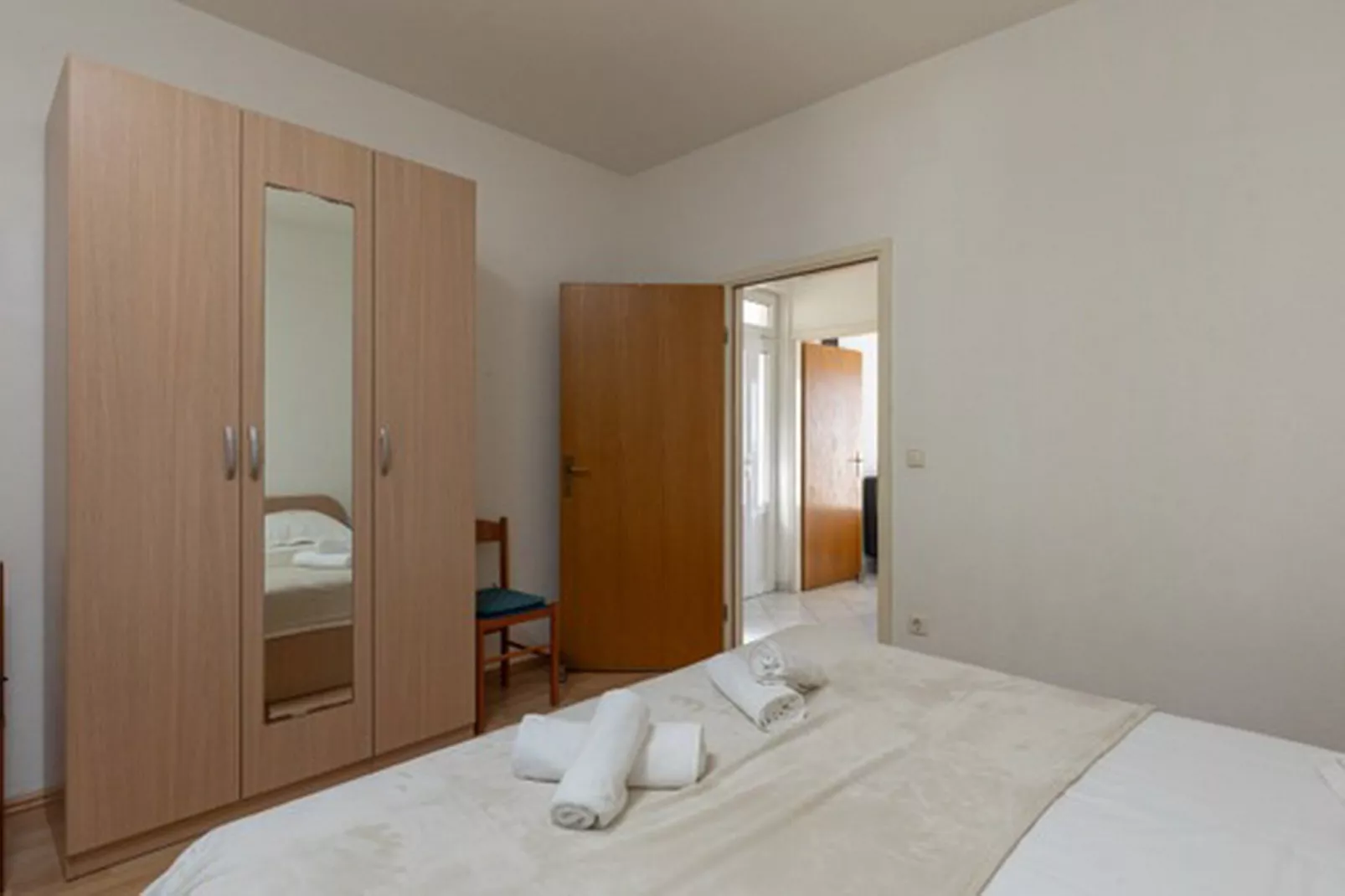 House Rašica - One Bedroom Apartment with Terrace and Sea view (2)-Bedroom