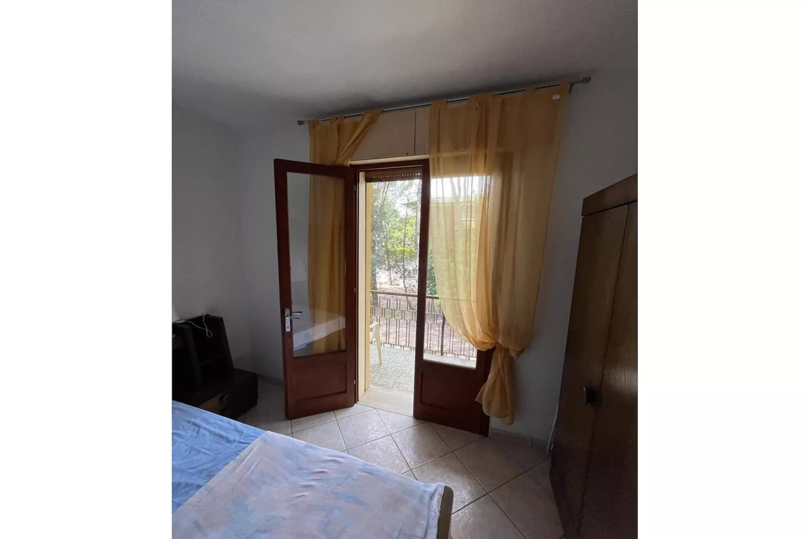 Solaris trilocale 72 -Chambre