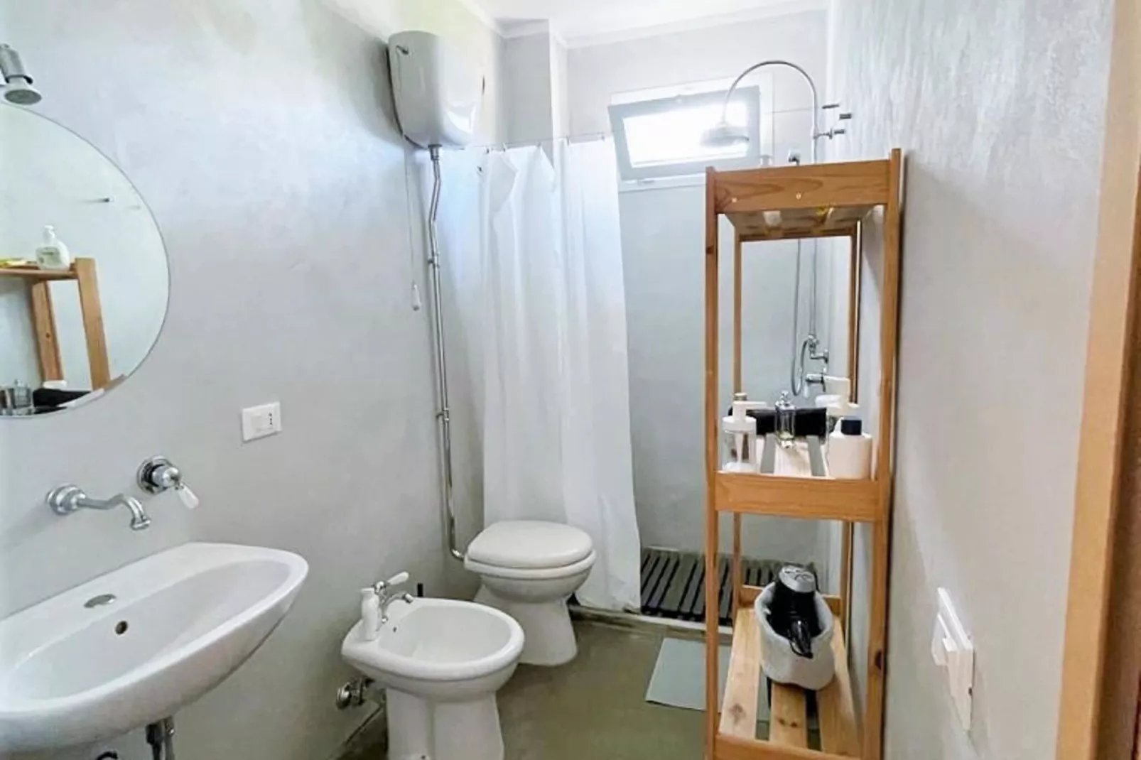 Appartamento La Gisira-Bathroom