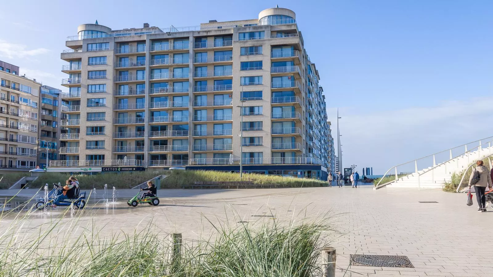 Viking - 0508-Outdoor