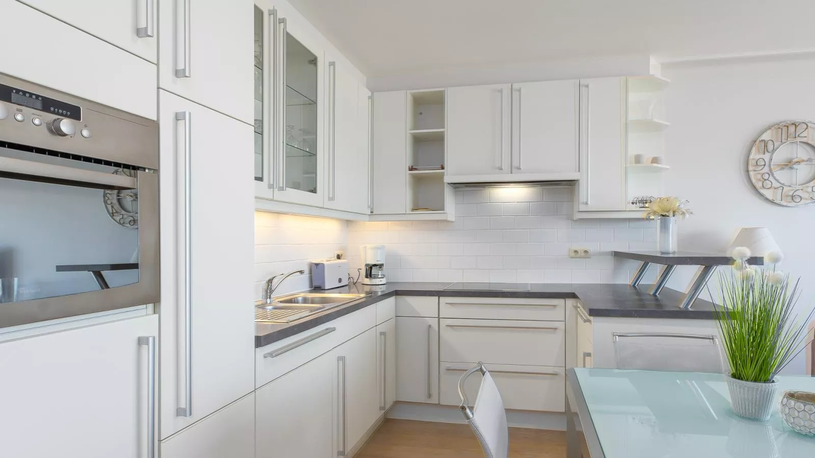 Romanza - 0405 + park.38-Kitchen