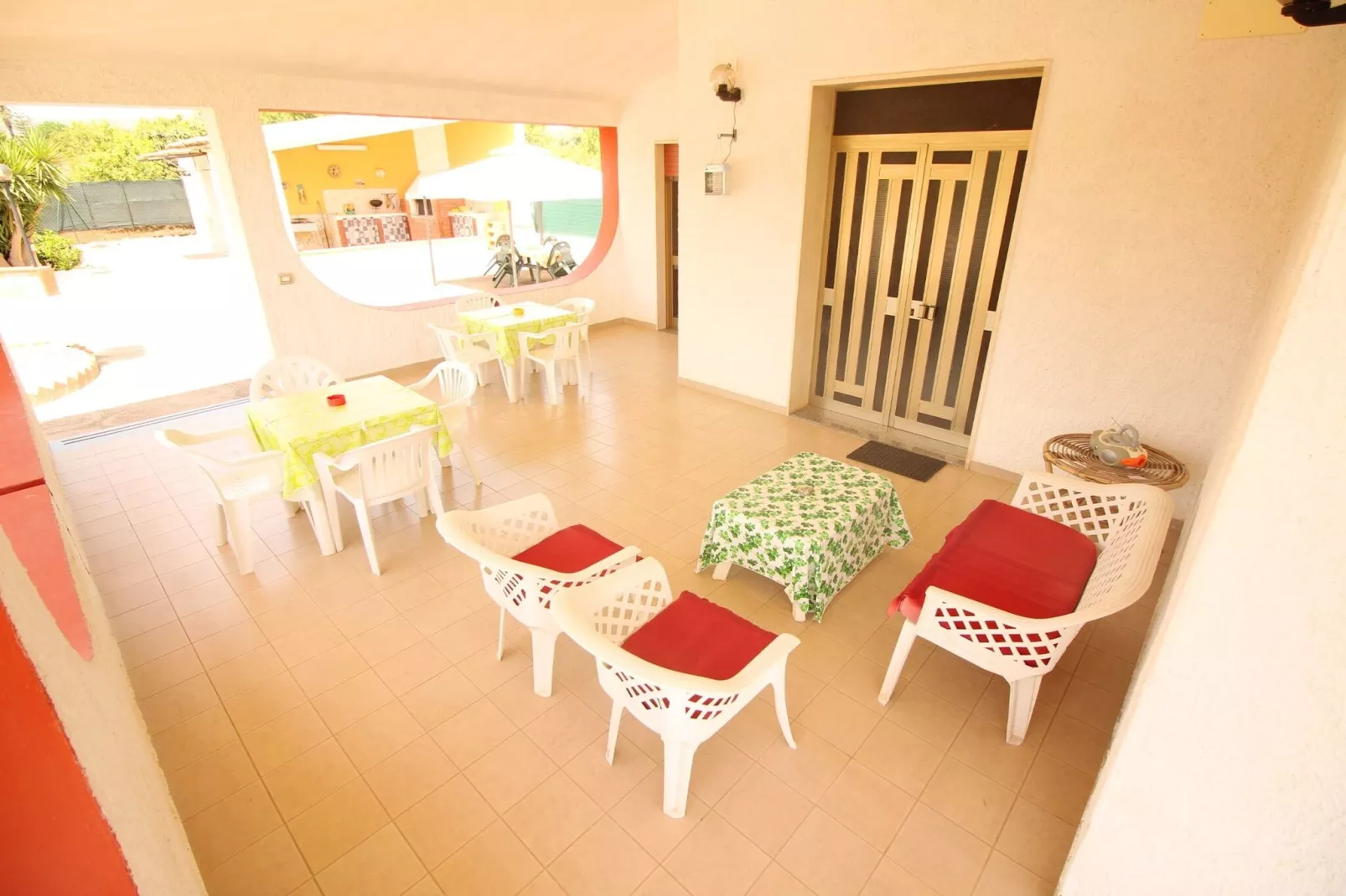 Villa Floridia Siracusa-Terrassenbalkon