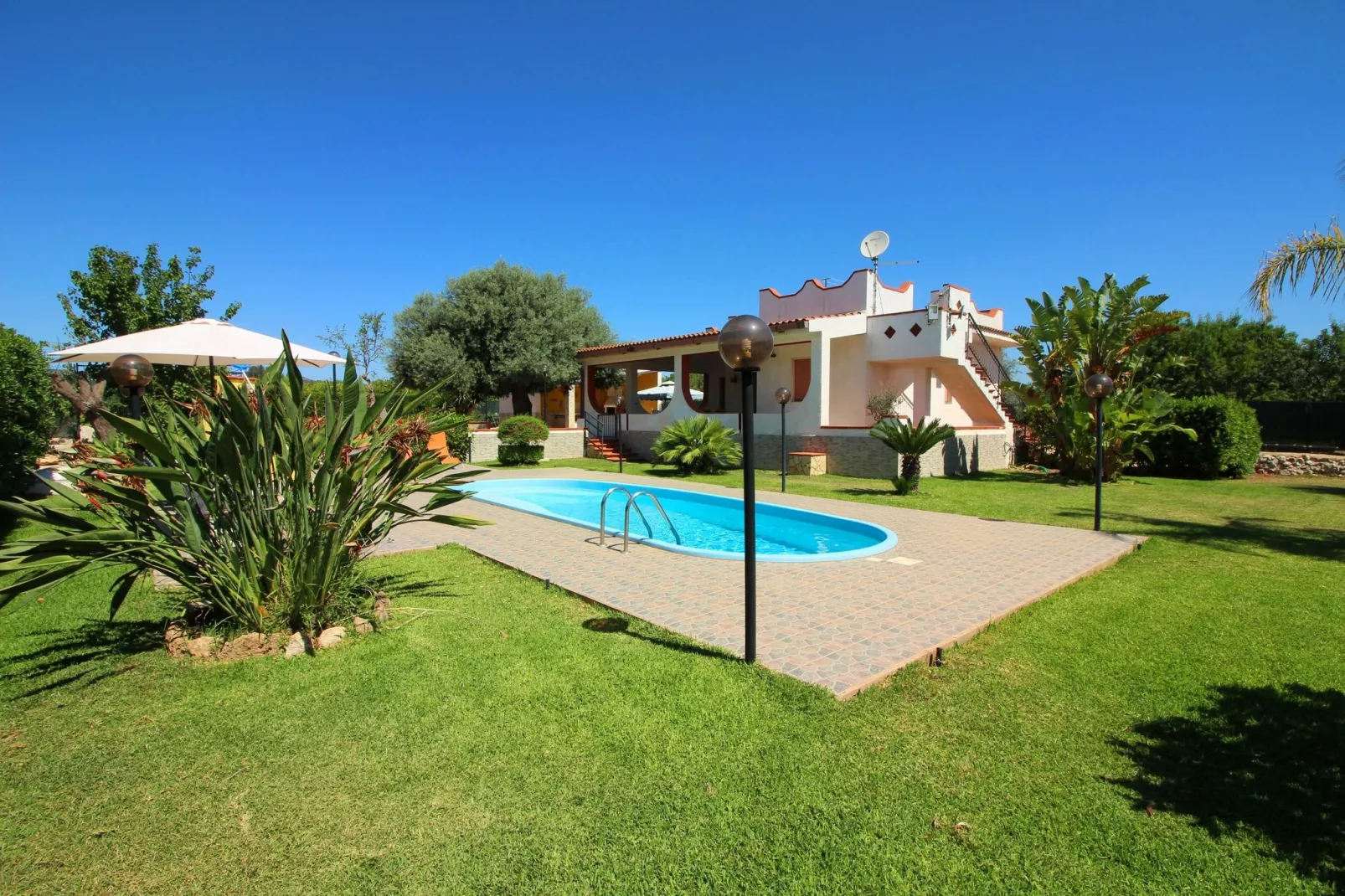 Villa Floridia Siracusa-Schwimmbad