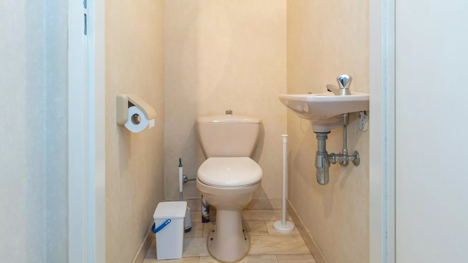 Espace II - 0102 + box 2 (Magnum)-Innenbereich