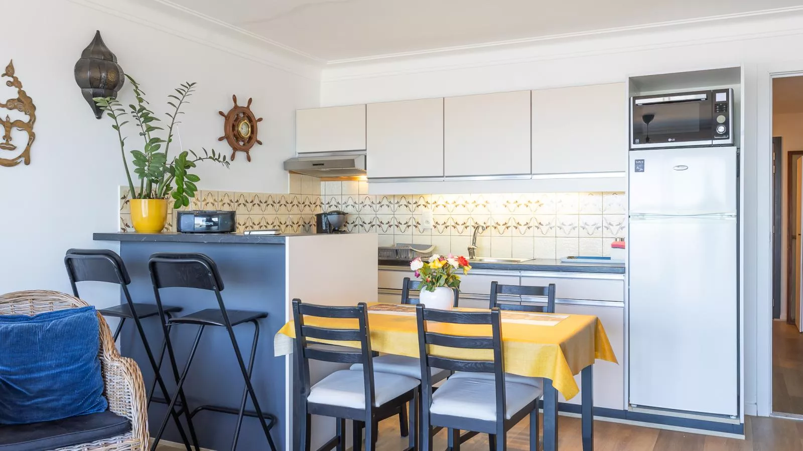 Rubens - 0602-Living room