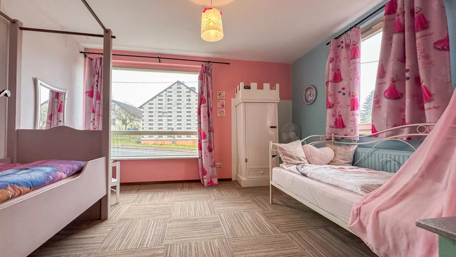 Großlangenfeld-Schlafzimmer