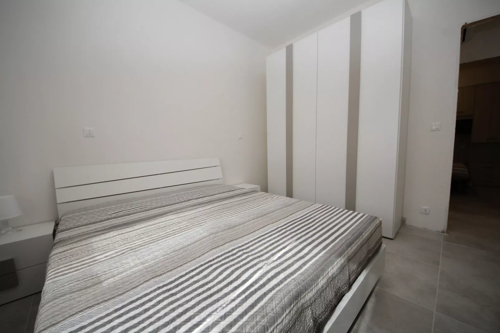 Sandra via Milano trilo - 15 -Bedroom