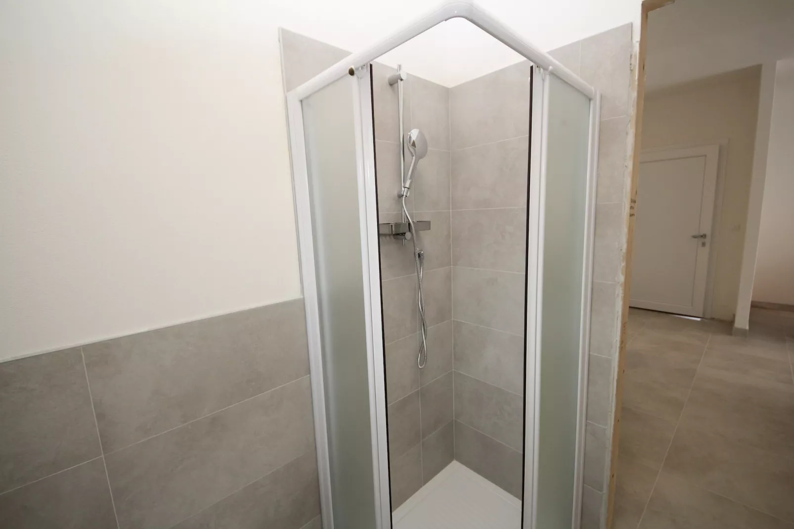 Sandra via Milano trilo - 13-Bathroom