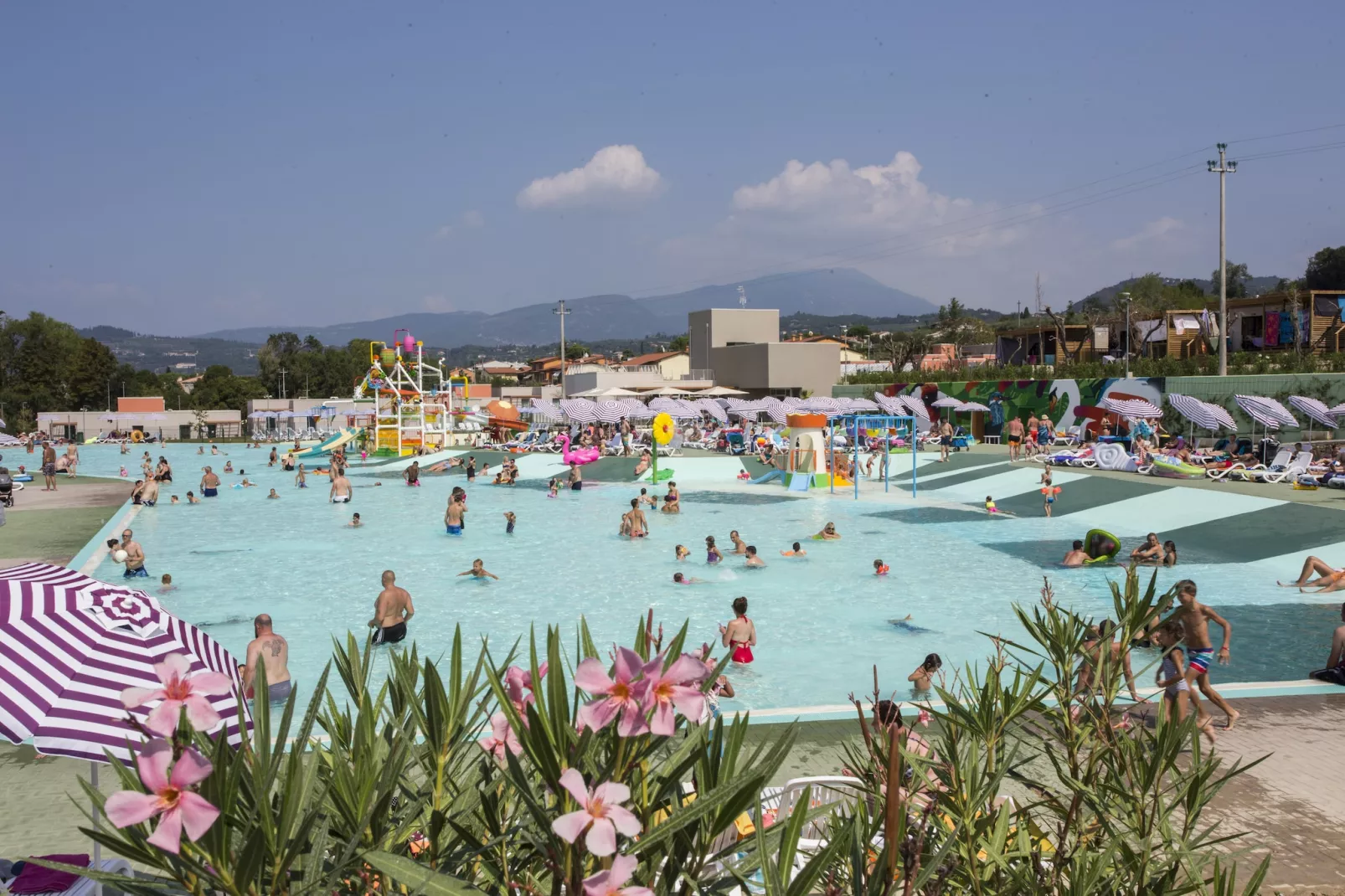 Sisan Family Resort Cisano di Bardolino - App 5 pax-Schwimmbad