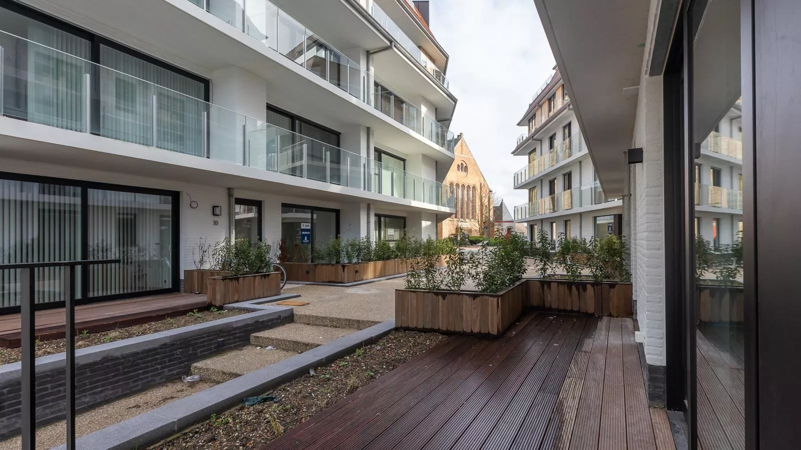 Green Lane The Park - 0004 + box 41-Outdoor