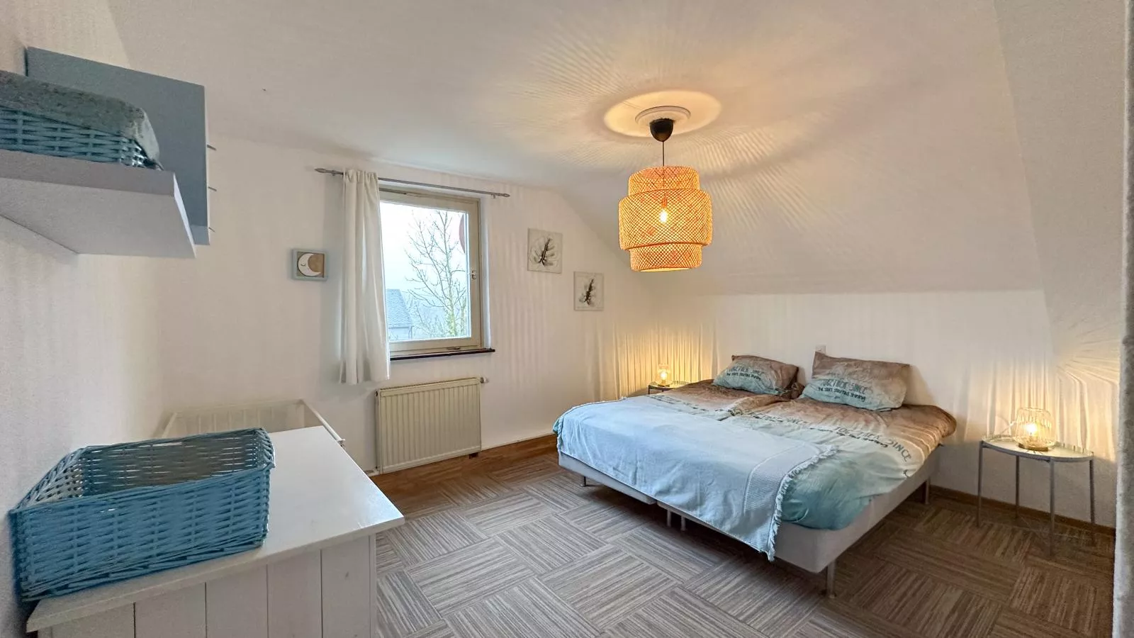 Großlangenfeld-Schlafzimmer