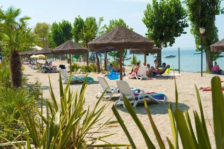Sisan Family Resort Cisano di Bardolino - App 2 pax-Gebiete Sommer 1 km