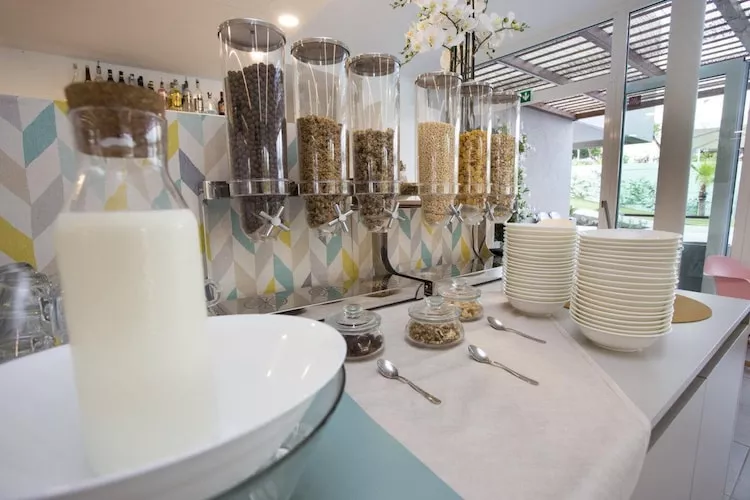 Sisan Family Resort Cisano di Bardolino - App 2 pax-Ambiente