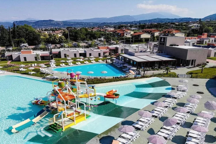 Sisan Family Resort Cisano di Bardolino - App 2 pax-Schwimmbad
