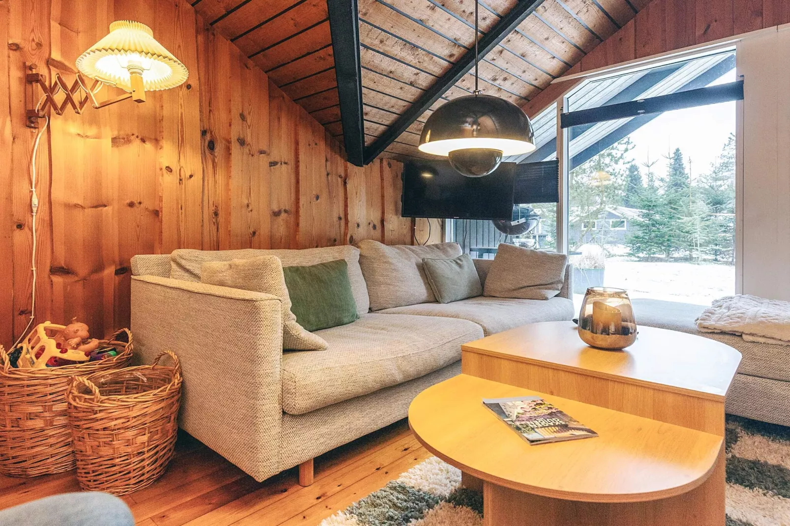 Ferienhaus in der Nähe eines Angelsees