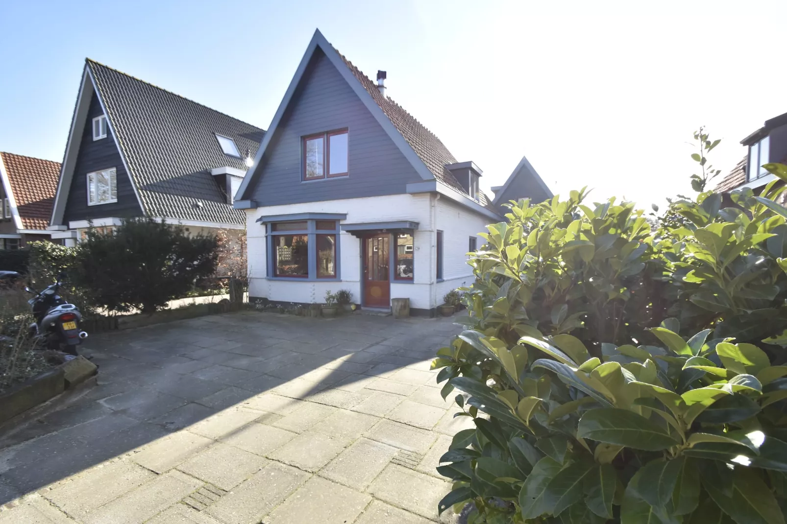 Bergens Roodborstje-Außenbereich Sommer