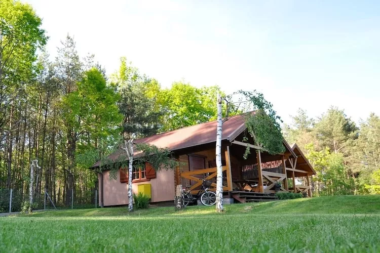 Domki letniskowe Dąbie-Exterior in summer