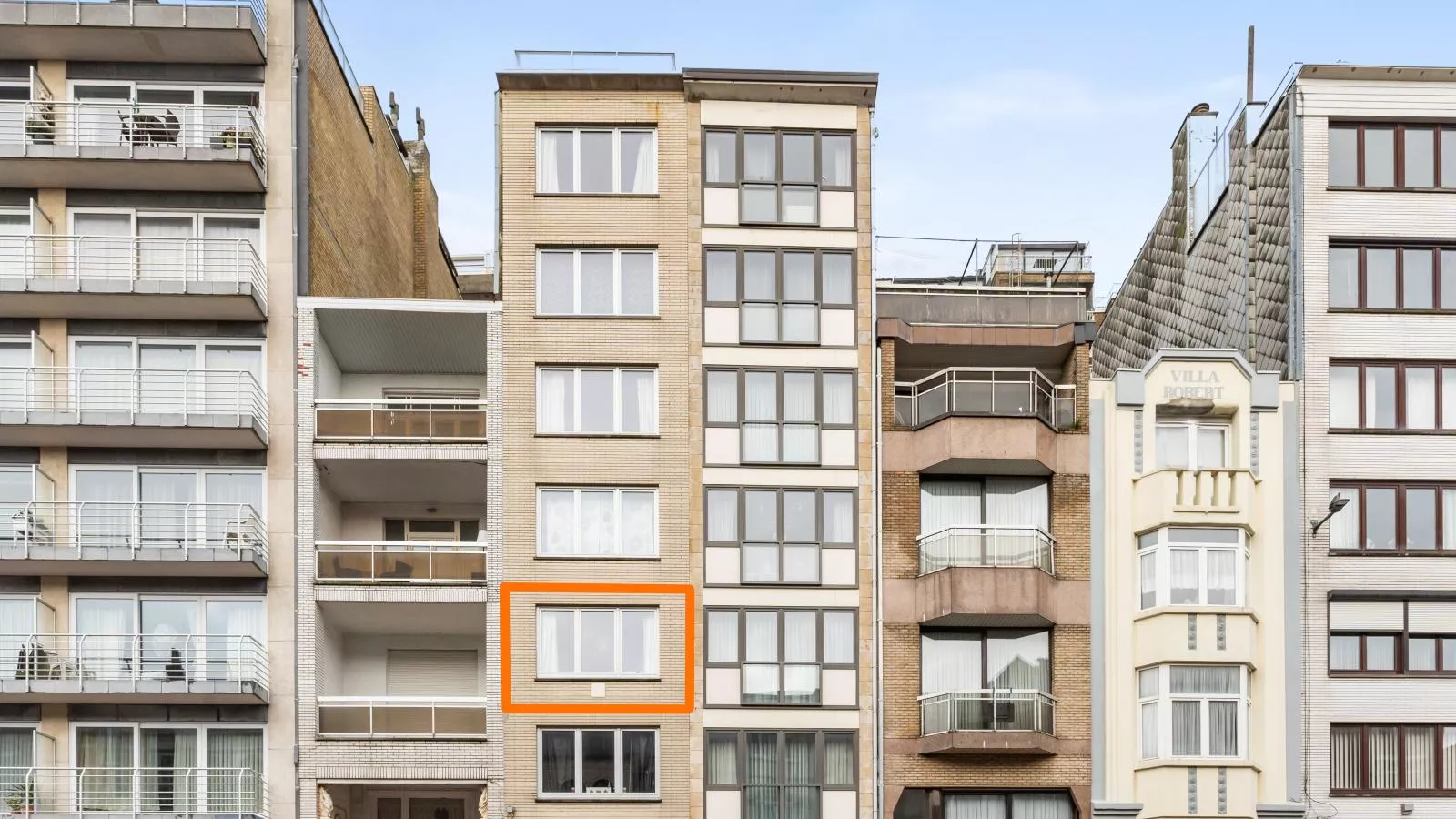 Nele en Pallieter - N2-Im Freien