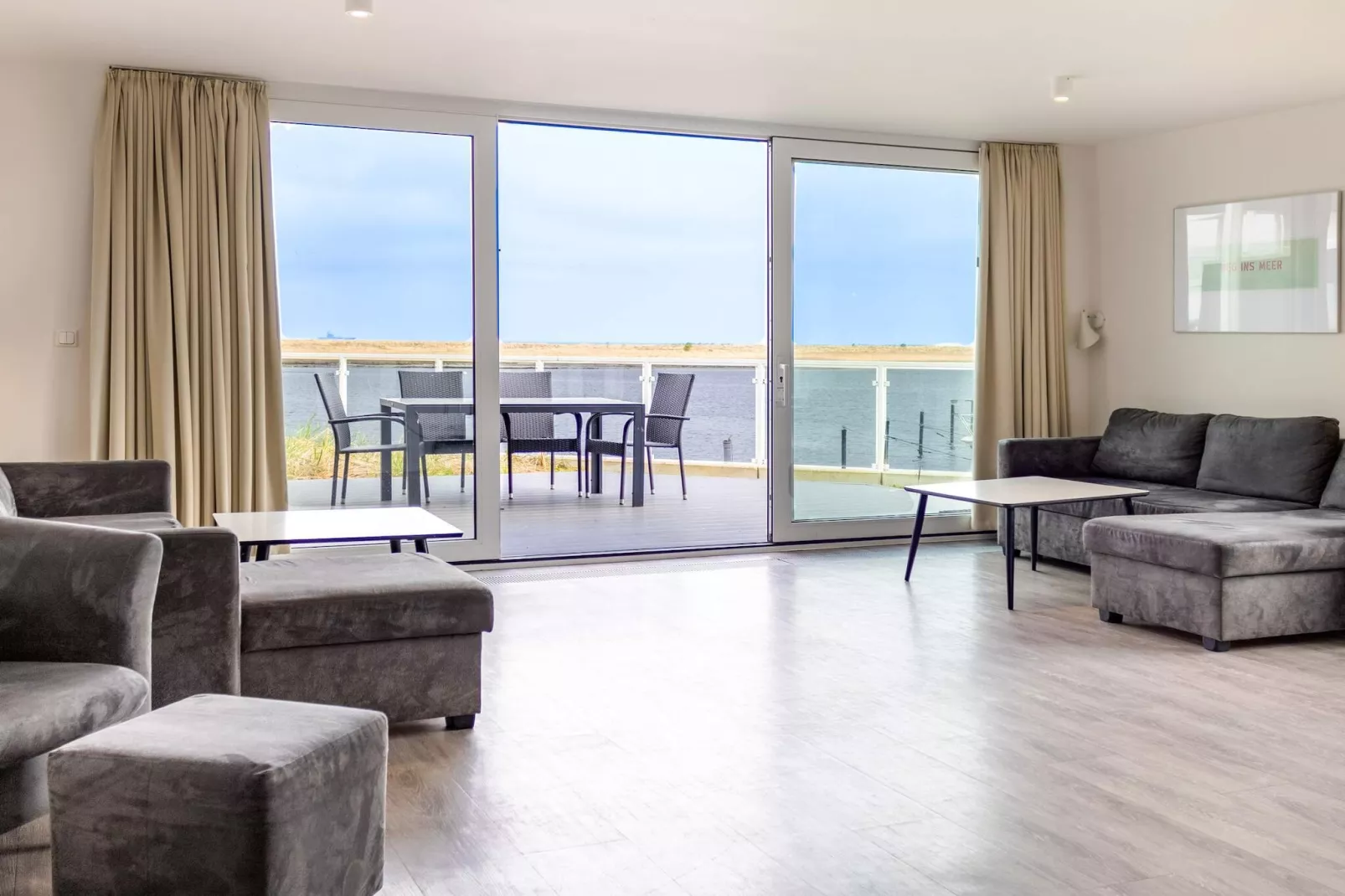 J_Z 10+2 *SWD - Indoor