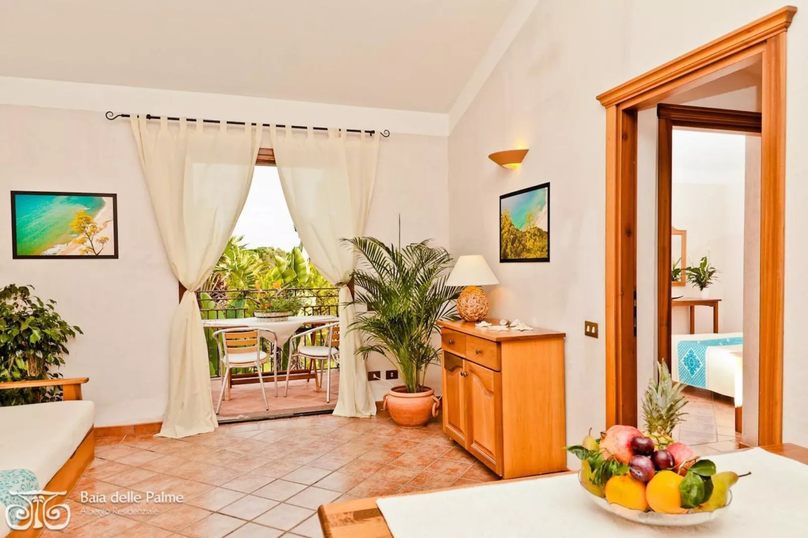 BAIA DELLE PALME-Trilo 6-Landing