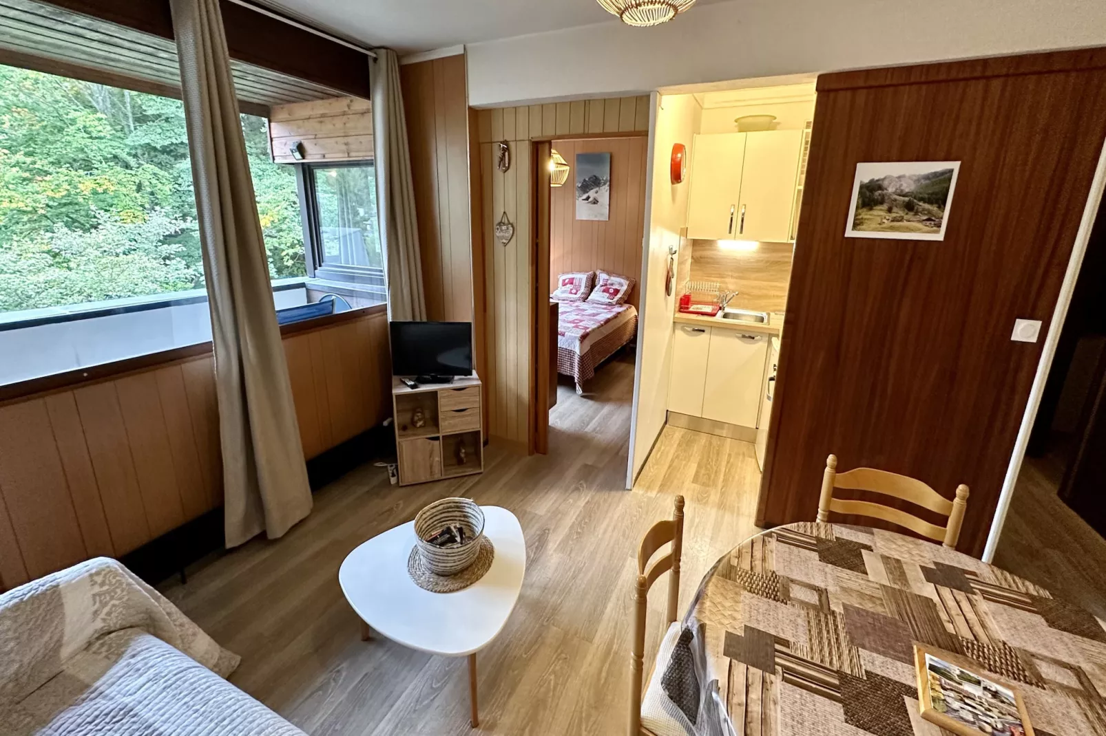 Le Pradet C 513 - Le Mont Dore 4pers-Salon