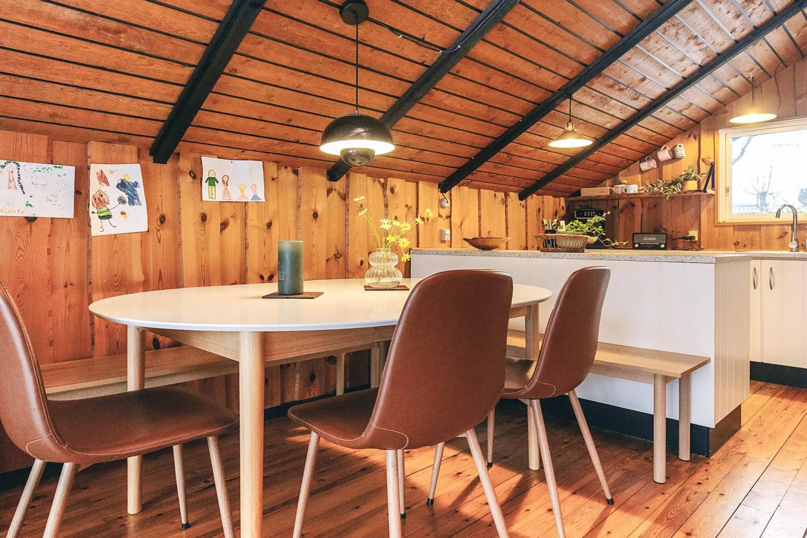 Ferienhaus in der Nähe eines Angelsees-Innenbereich