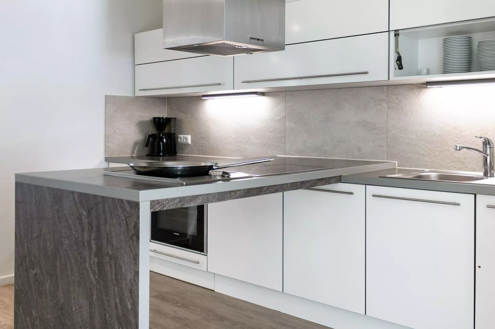 J_Z 10+2 *SWD - Indoor