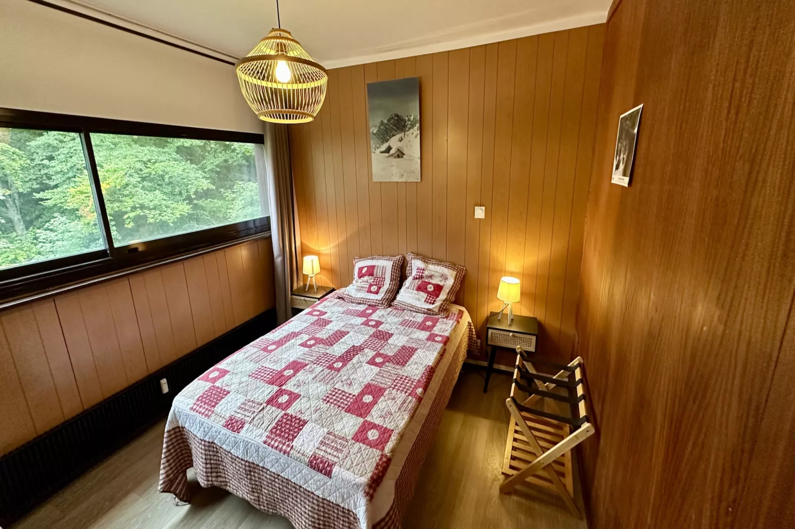 Le Pradet C 513 - Le Mont Dore 4pers-Chambre