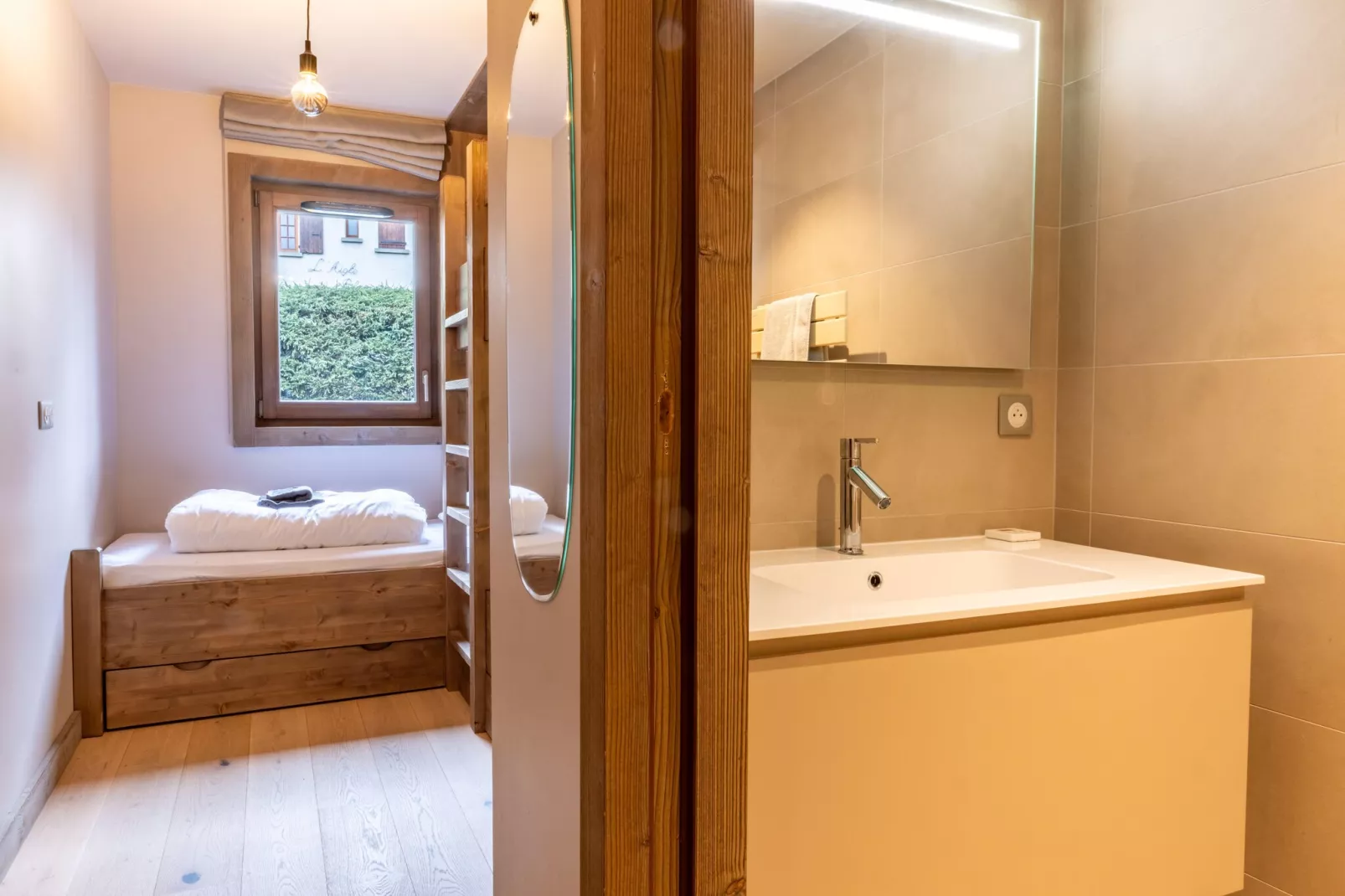 AS-96-FAUCIGNY - Salle de bain