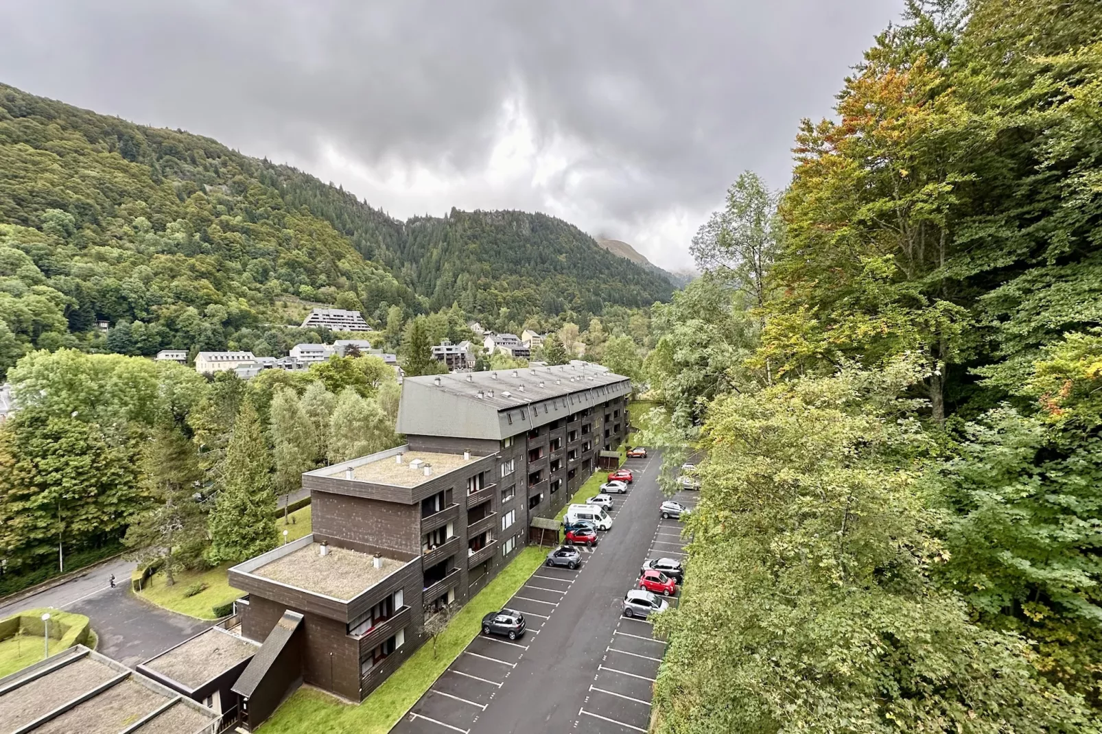 Le Pradet C 513 - Le Mont Dore 4pers-Extérieur