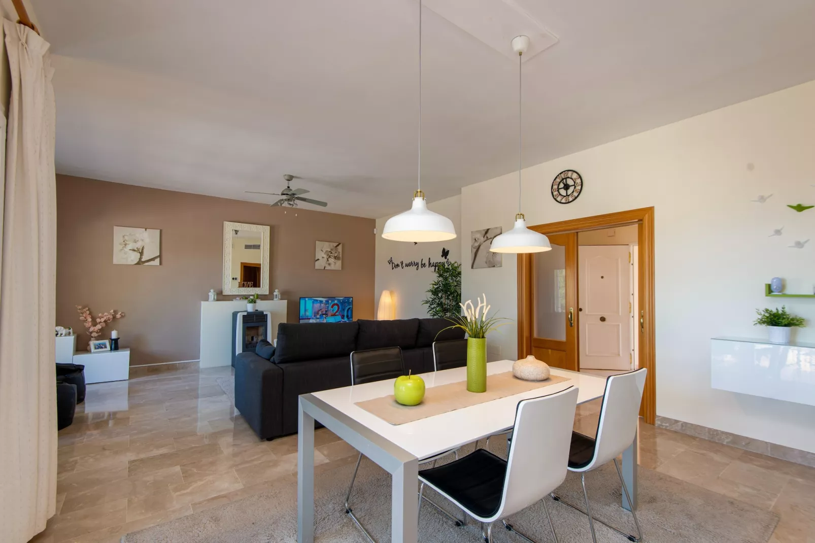 Casa de la Frontera-Esszimmer