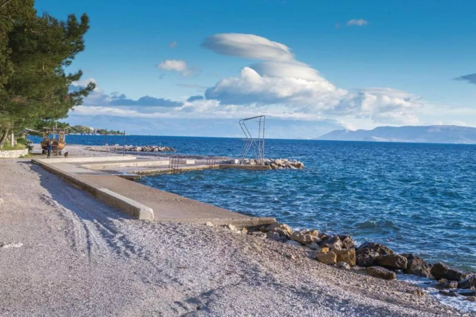 Apartments Panorama - Two Bedroom Apartment with  Terrace and Sea View (1)-Ambiente