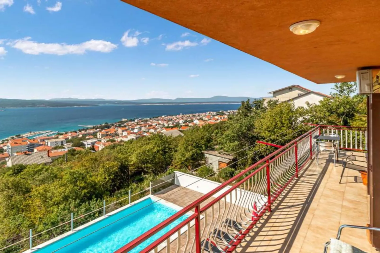 Apartments Panorama - Two Bedroom Apartment with  Terrace and Sea View (1)